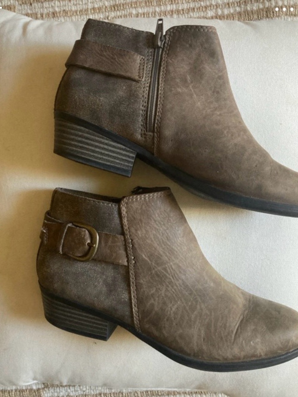 Clark’s Nubuck Booties Worn 2X Size 6.5 $120 MSRP